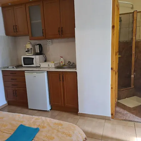 Mediterran Es Vendeghaz Daire