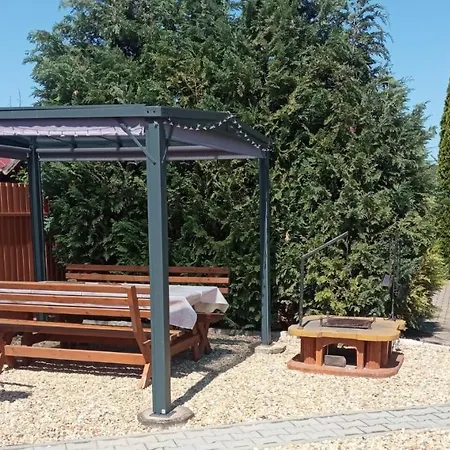 Mediterran Es Vendeghaz 아파트 Hajdúszoboszló