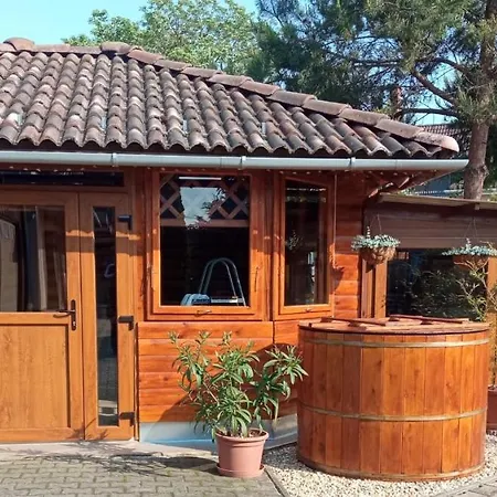 Mediterran Es Vendeghaz Apartment Hajduszoboszlo