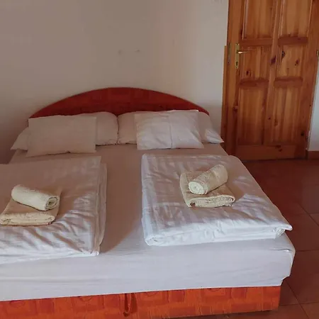 Mediterran Es Vendeghaz